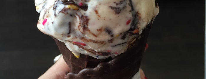 Marble Slab Creamery is one of Houston Desserts.