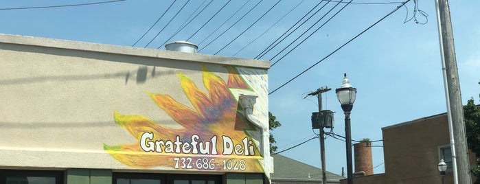 Grateful Deli is one of Work spots.