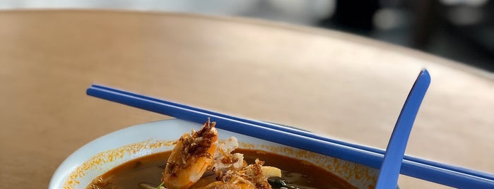 Hoi Kee Food Court 海记茶餐室 is one of Lugares favoritos de ÿt.