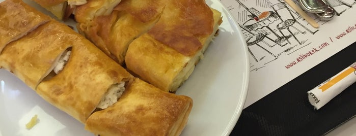 Aslı Börek Cafe is one of Şeymaさんのお気に入りスポット.