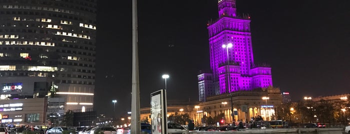 Warsaw Downtown Hostel is one of Anna'nın Beğendiği Mekanlar.