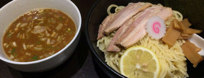 ガンプ is one of 麺類美味すぎる.