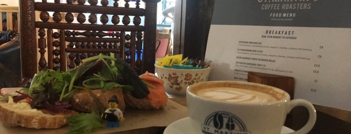 St Martin's Coffee and Tea Merchants is one of Posti che sono piaciuti a L.