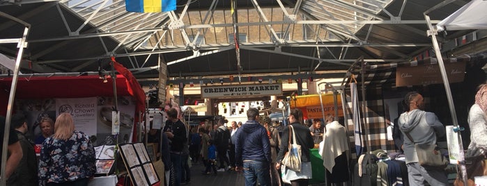 Greenwich Market is one of Lieux qui ont plu à L.