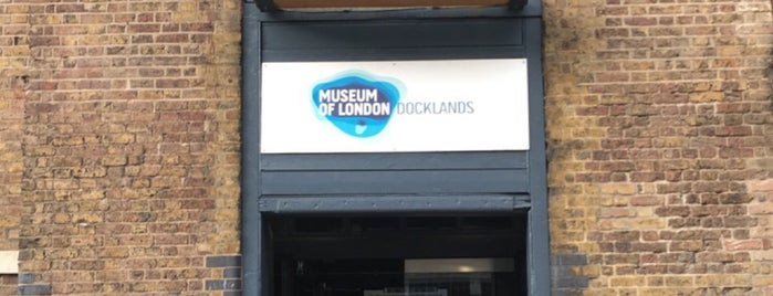 Museum of London Docklands is one of L : понравившиеся места.