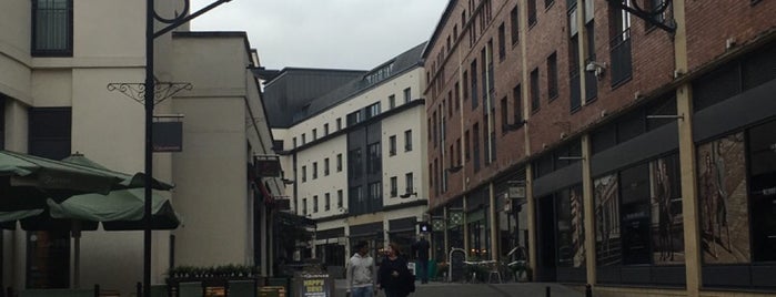 Regent Court Shopping Centre is one of L’s Liked Places.