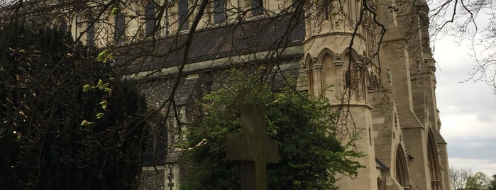 St Albans Cathedral & Abbey is one of Joan'ın Beğendiği Mekanlar.