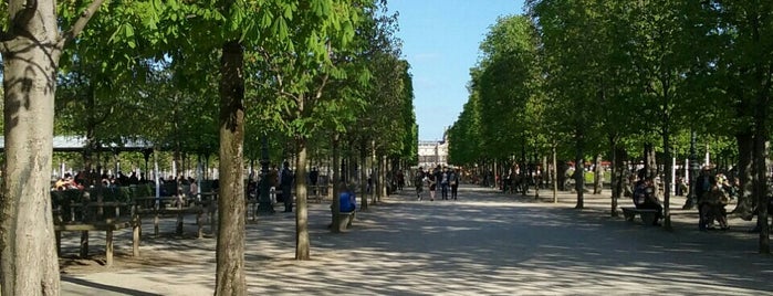 Jardin des Tuileries is one of Paris.