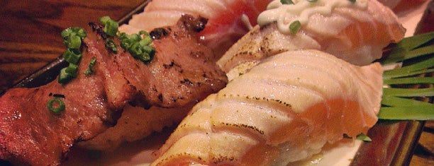 Sushi Den is one of Locais curtidos por phongthon.