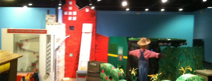 Family Museum is one of Best Food & Entertainment In The Quad Cities.