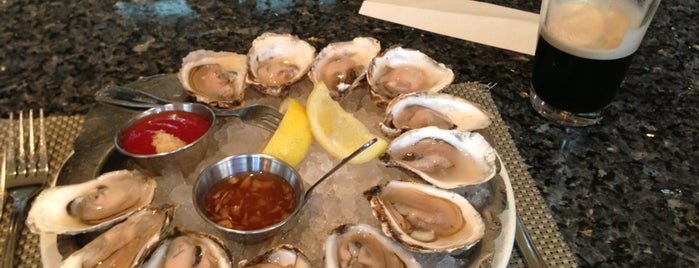Legal Sea Foods - Prudential Center is one of $1 oysters.