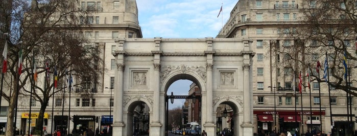 Marble Arch Square is one of Lieux qui ont plu à Edison.