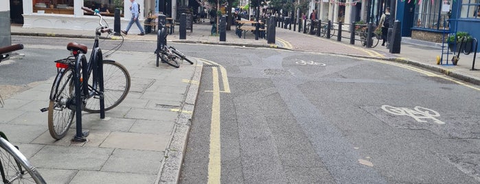 Lambs Conduit Street is one of as a Londoner.