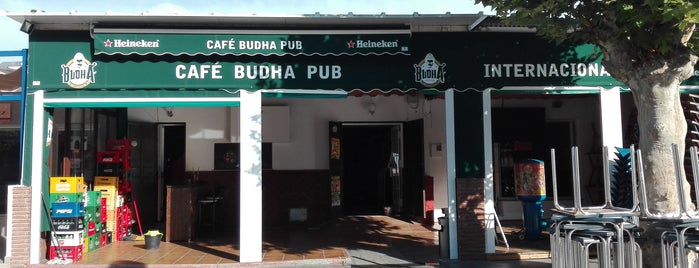 Budha Café Pub is one of Villamartin.