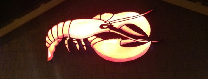 Red Lobster is one of The 7 Best Places for Cajun Chicken in Austin.