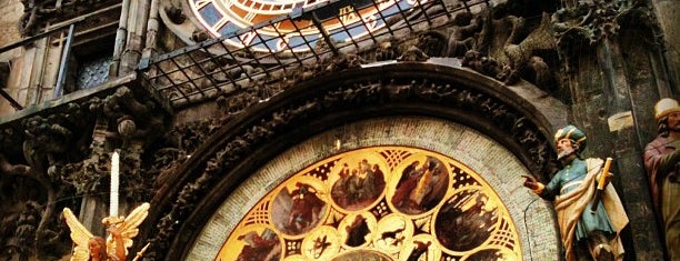 Reloj Astronómico de Praga is one of fav ✌️😎.