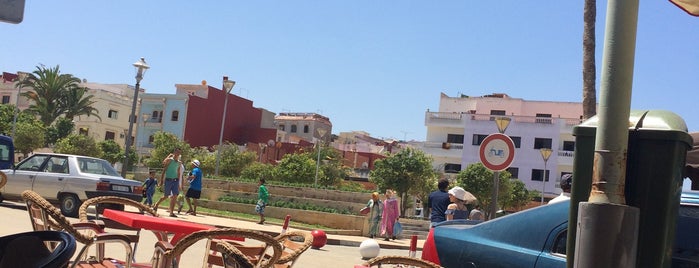 Meknes Cafe is one of Marruecos.