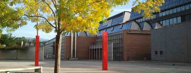 Université de Fribourg | Universität Freiburg - Pérolles is one of Vangelis : понравившиеся места.