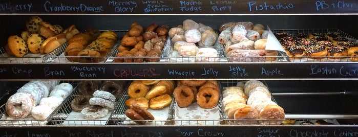 Hole In One Donut Shop is one of Cape Cod.