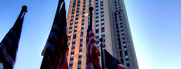 Rockefeller Center is one of New York sights.