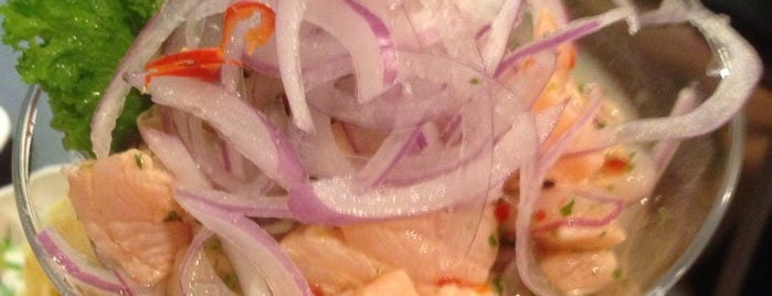 Sushi Seninha is one of Locais curtidos por Vinicius.