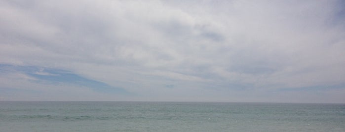 Océan Atlantique is one of Favorite beach.
