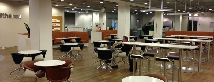 Lufthansa Senator Lounge B is one of Lufthansa Airport Lounges.