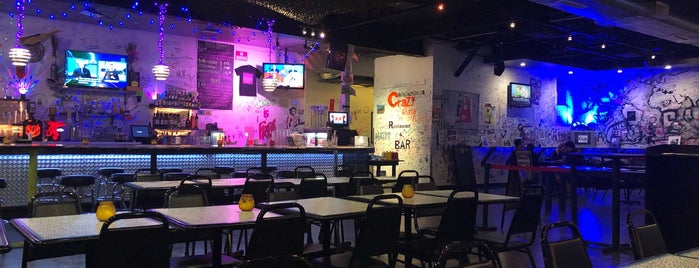 Crazy ATLanta Travel Restaurant and BAR is one of N8life.