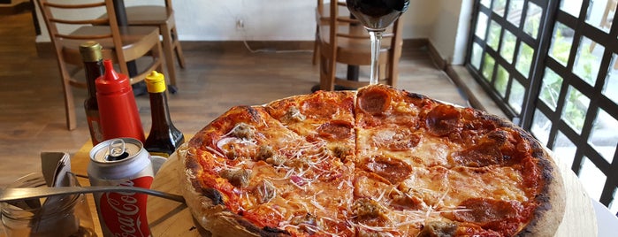 Pizza Local is one of Nuestra Ruta Gastronómica.
