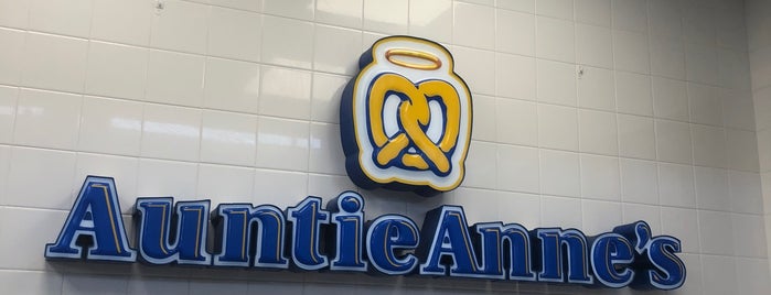 Auntie Anne's is one of Orlando.