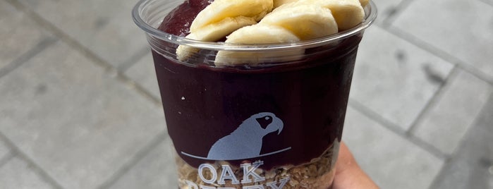 Oakberry Açai Bowls is one of Madrid.