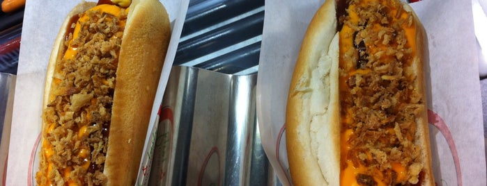 City Hot Dog is one of Essen gehen.