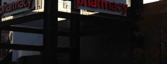 CVS pharmacy is one of Mattさんのお気に入りスポット.