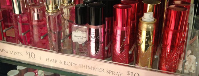 Victoria's Secret PINK is one of LIFE IN SEATTLE, WA!!.