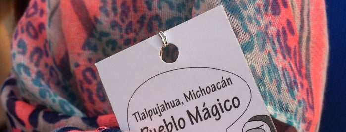 Tlalpujahua is one of El Oro.