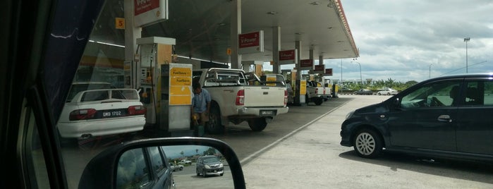 Shell Station Desa Indah 3 PermyJaya is one of Fuel/Gas Station,MY #7.
