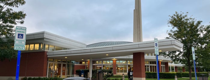 Vermilion Valley Service Plaza (Eastbound) is one of Ohio Turnpike.