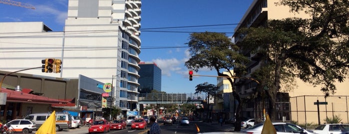 Paseo Colon, Edificio Torre Mercedes, San Jose Costa Rica is one of สถานที่ที่ Sergio ถูกใจ.