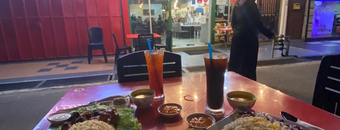 Restoran Nasi Arab Al-fateh is one of Kuala Terengganu.