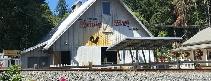 Family Farm @ Oregon Zoo is one of Lieux qui ont plu à Enrique.
