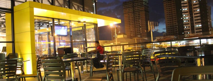 Rota 66 Bar & Restaurante is one of Favoritos.