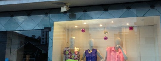 Le Boutique por Thai Marques is one of lojas.