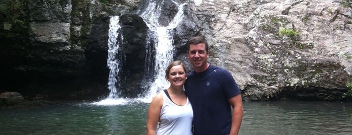 Waterfall at Lake Catherine is one of Posti che sono piaciuti a Doug.