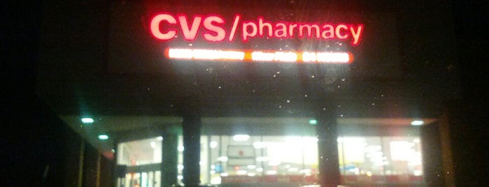 CVS pharmacy is one of Lieux qui ont plu à Bill.