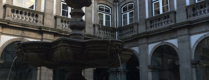 Biblioteca Municipal do Porto is one of Lazer & Passeios (Grande Porto).