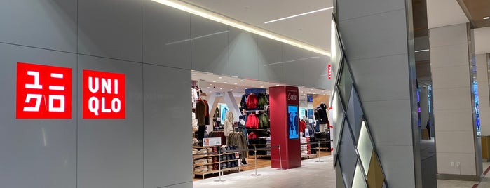 Uniqlo is one of Stéphanさんのお気に入りスポット.