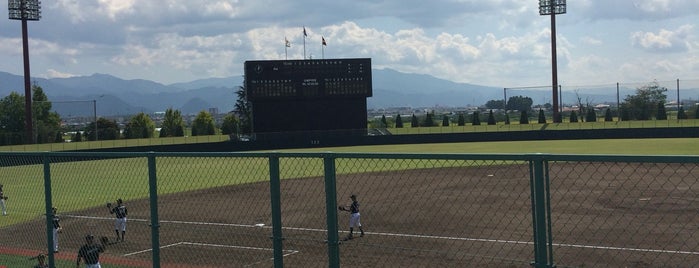 天童市スポーツセンター 野球場 is one of baseball stadiums.