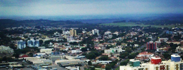 Londrina is one of Pequena Londres.