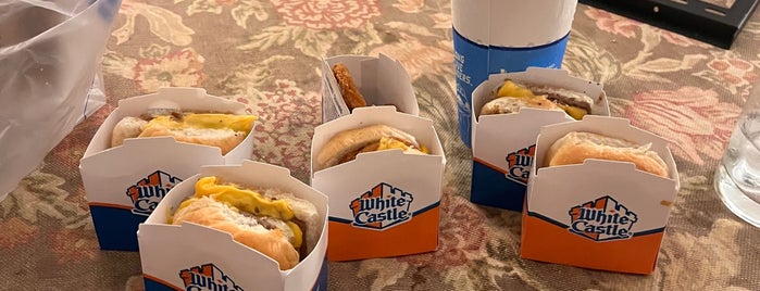 White Castle is one of Places.