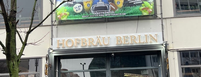 Hofbräuhaus Berlin is one of Tempat yang Disukai Michael.